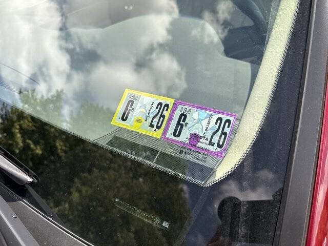 Used 2018 Toyota Camry XLE image 4