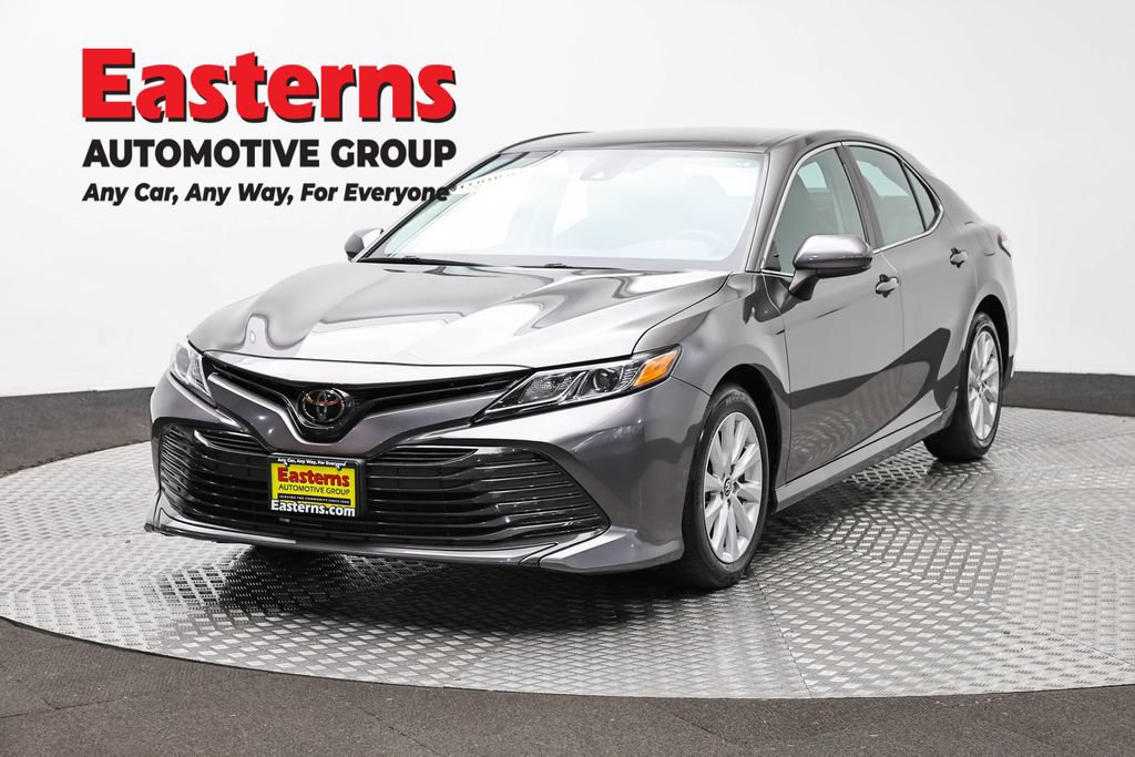 Used 2019 Toyota Camry LE FWD image 1