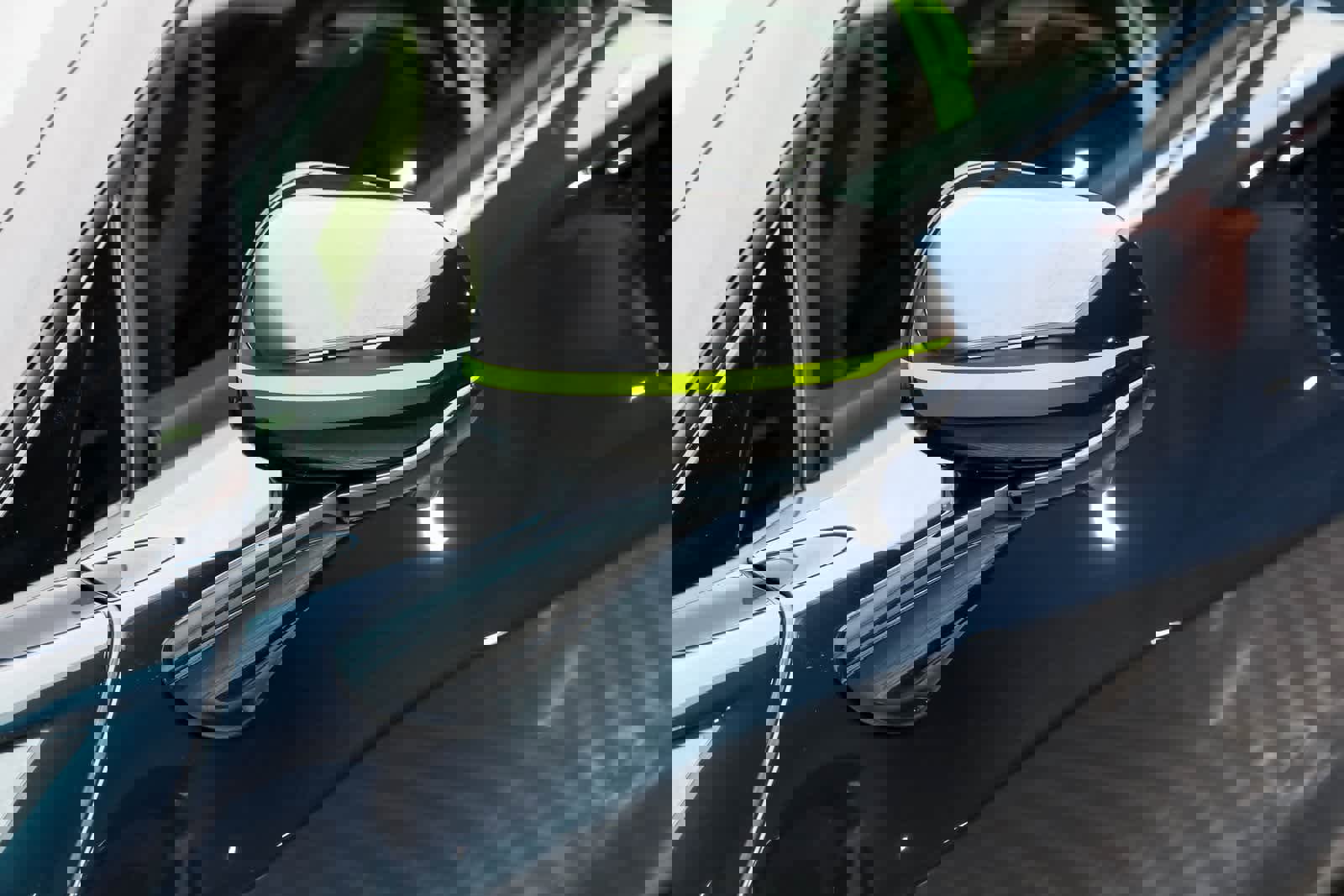 New 2026 McLaren Artura image 28