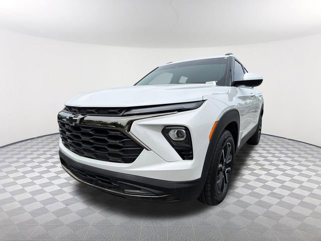 Used 2024 Chevrolet TrailBlazer ACTIV w/ Driver Confidence Package FWD image 1