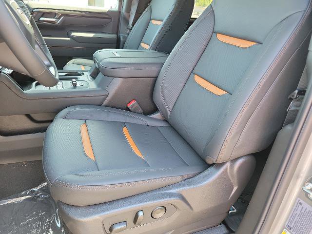 New 2026 GMC Sierra 2500 AT4 w/ AT4 Premium Plus Package image 12