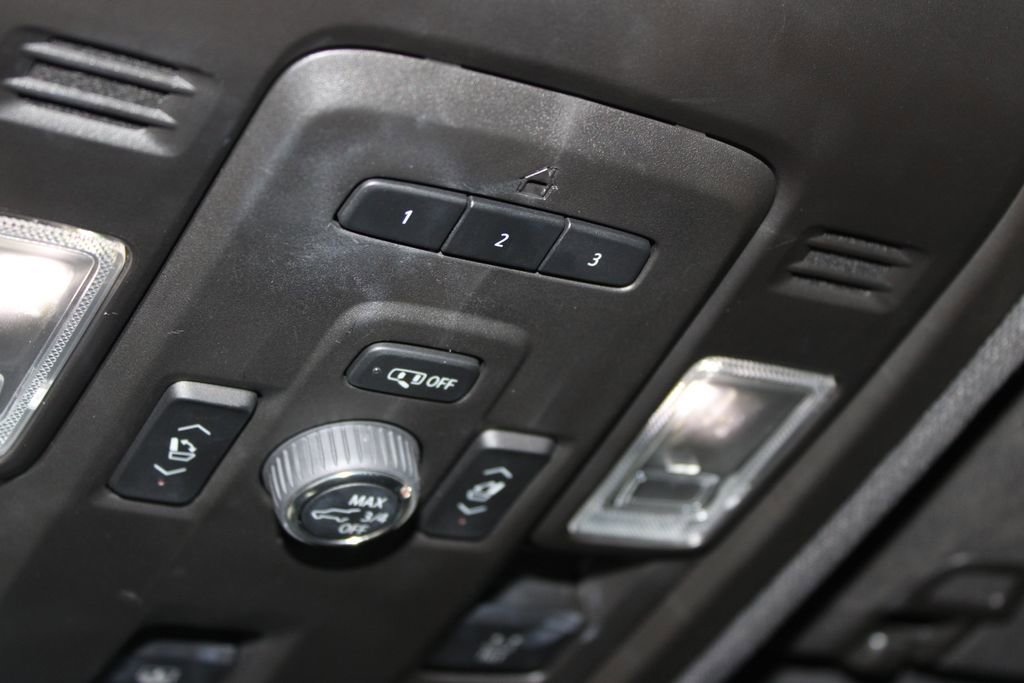 Used 2022 GMC Yukon AT4 w/ Max Trailering Package image 28