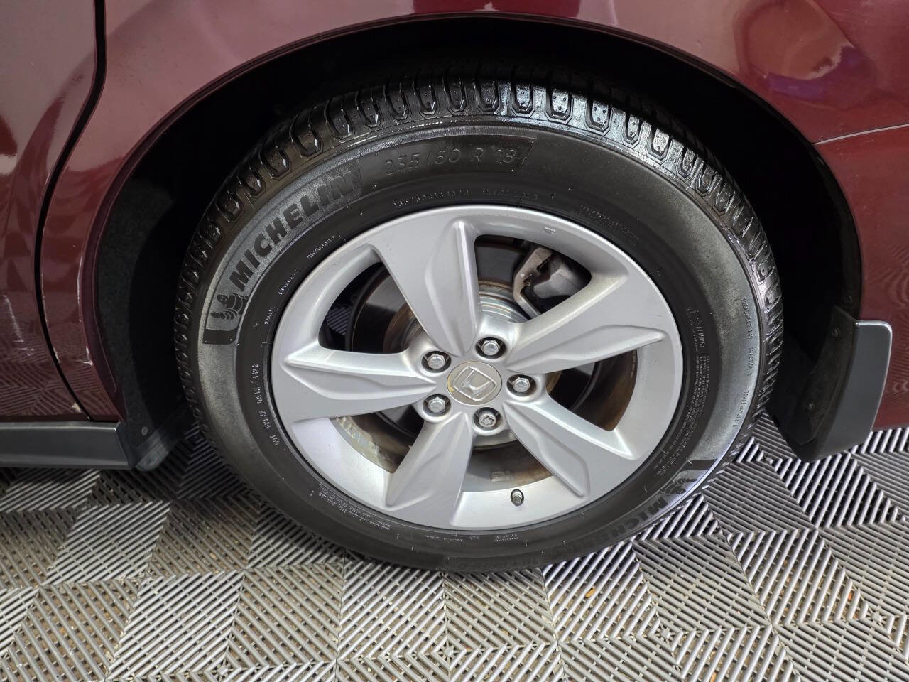 Used 2018 Honda Odyssey EX-L image 38