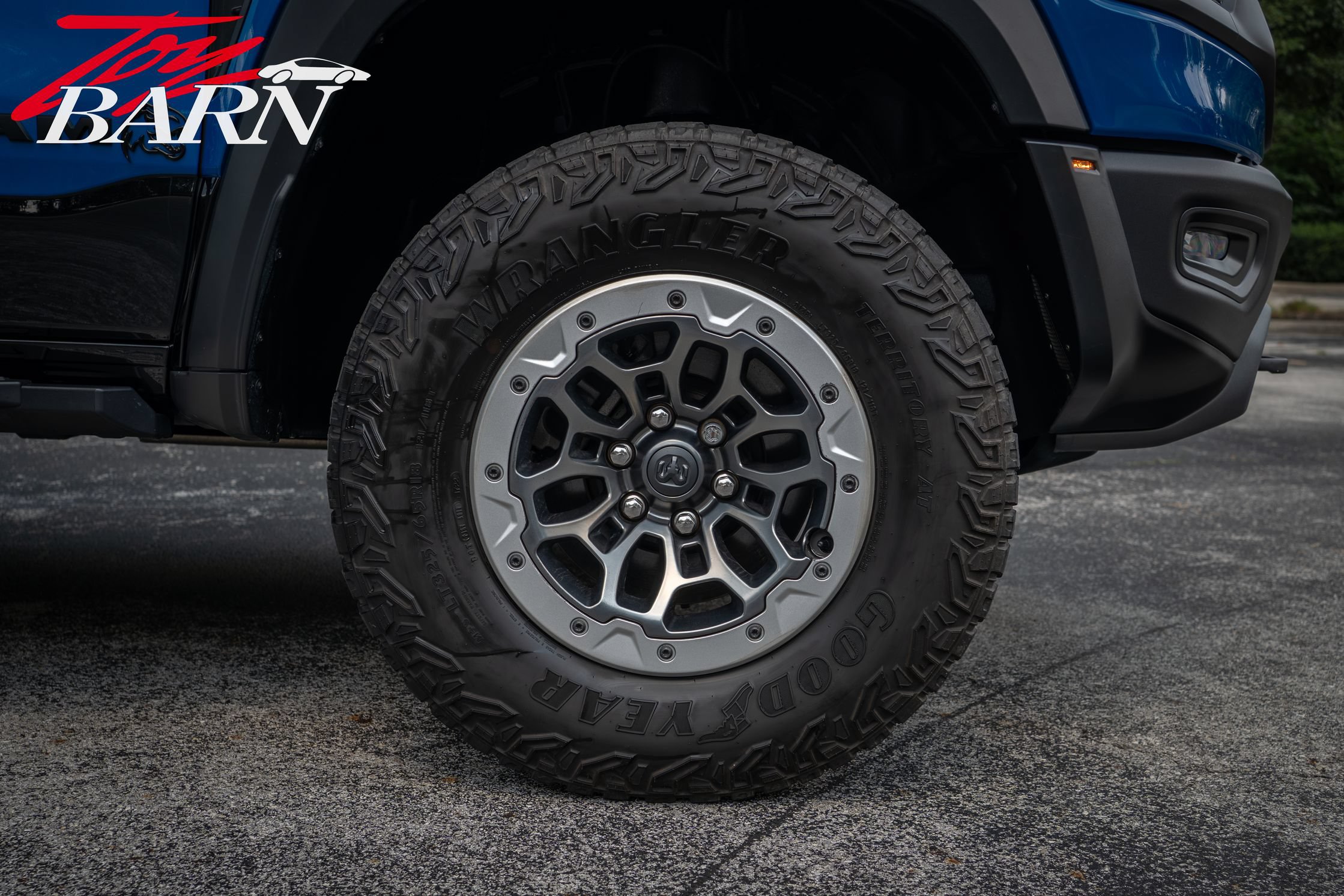 Used 2022 RAM 1500 TRX w/ TRX Level 1 Equipment Group AWD/4WD image 9