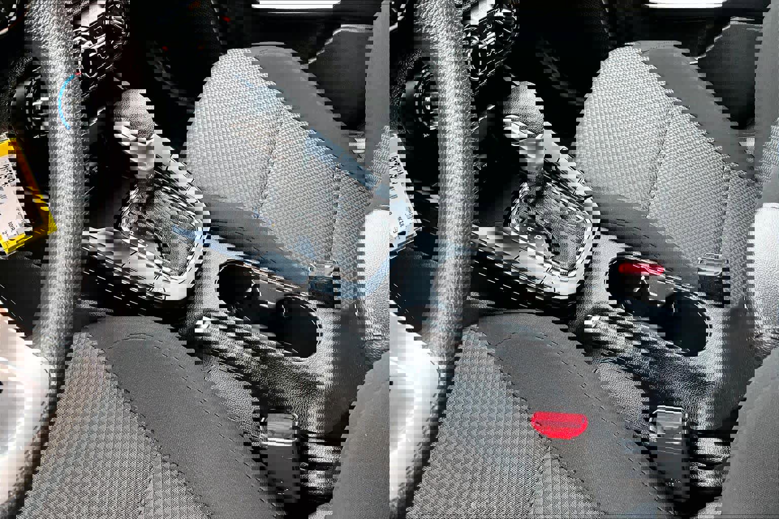 Used 2023 Kia Soul LX w/ LX Technology Package image 17