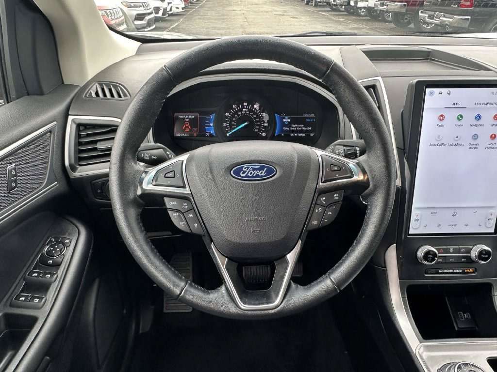 Used 2024 Ford Edge SEL AWD/4WD image 15