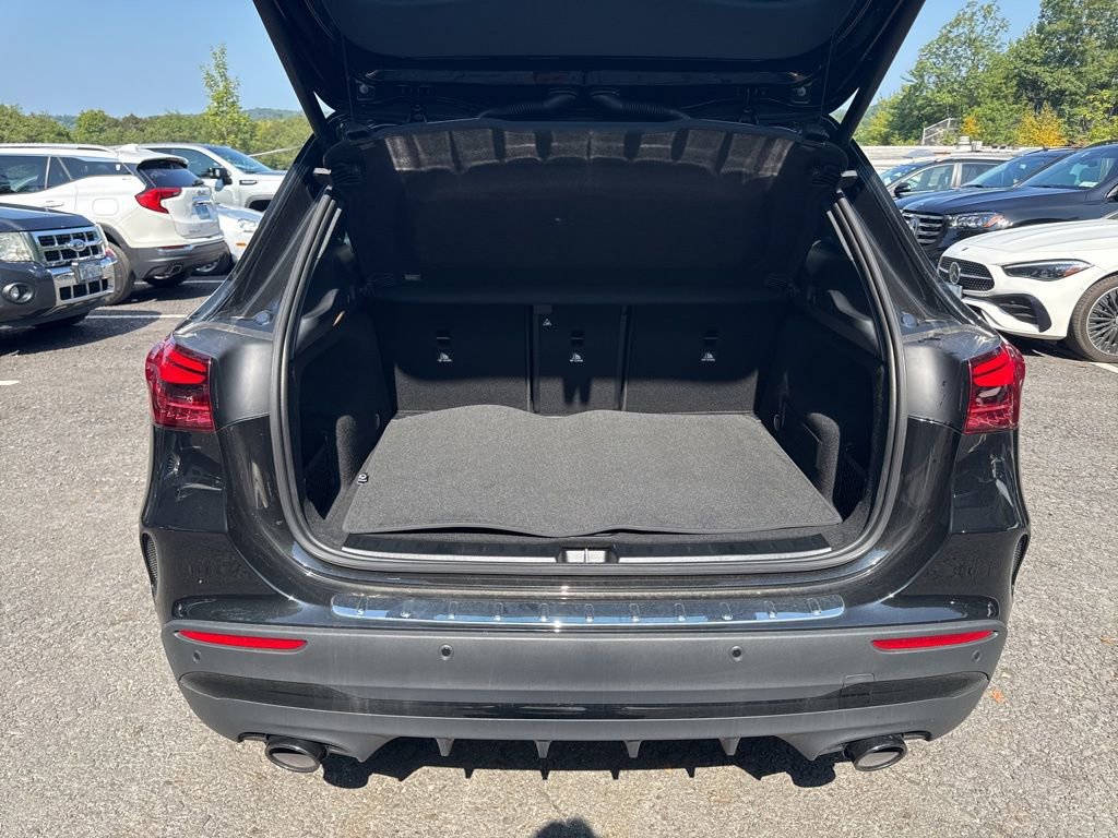 New 2026 Mercedes-Benz GLA 35 AMG 4MATIC image 40