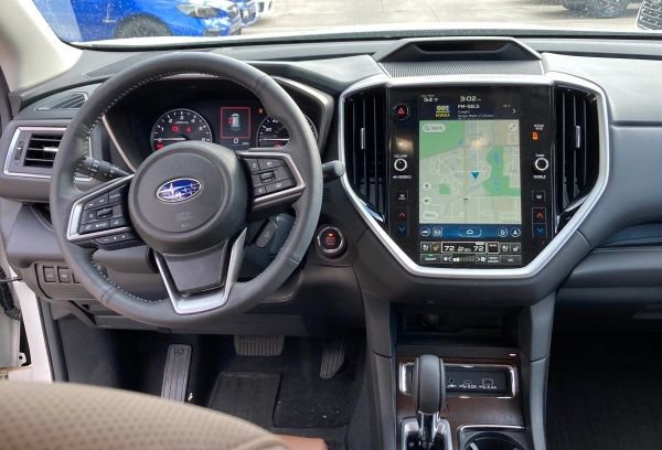 Used 2025 Subaru Ascent Touring image 8