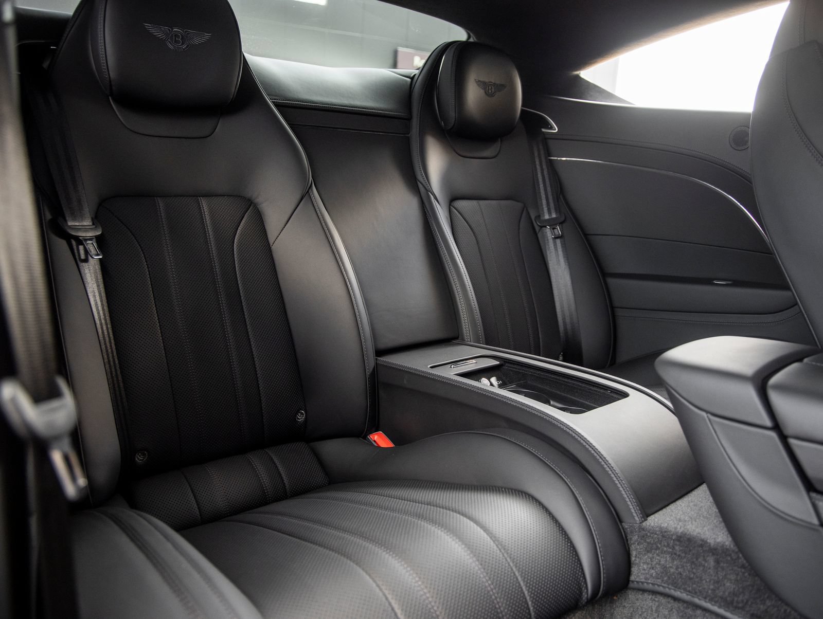 Used 2023 Bentley Continental GT Mulliner AWD/4WD image 33