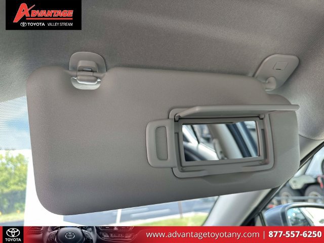 Used 2025 Nissan Sentra S FWD image 36