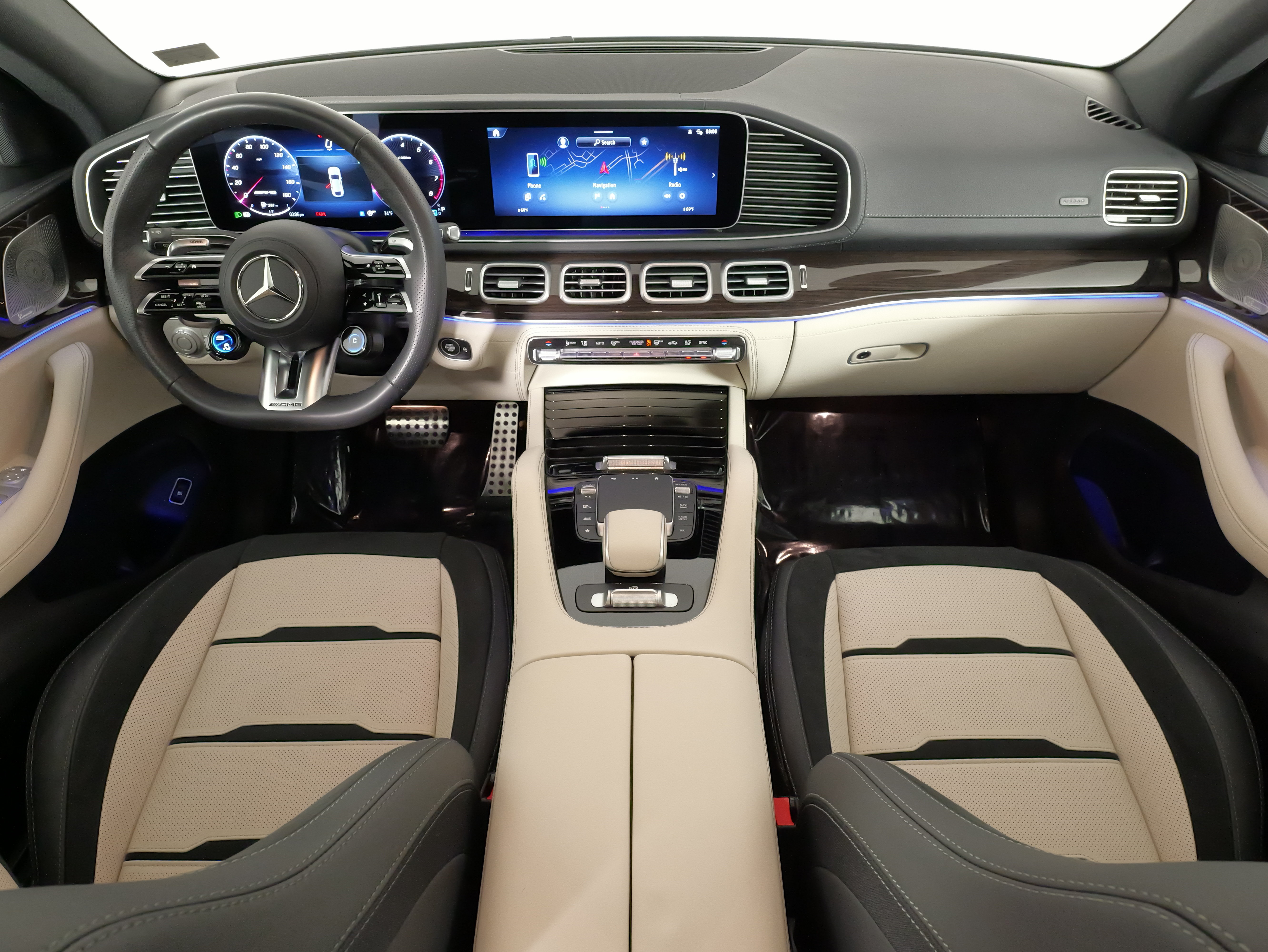 Used 2024 Mercedes-Benz GLE 53 AMG 4MATIC Coupe image 35