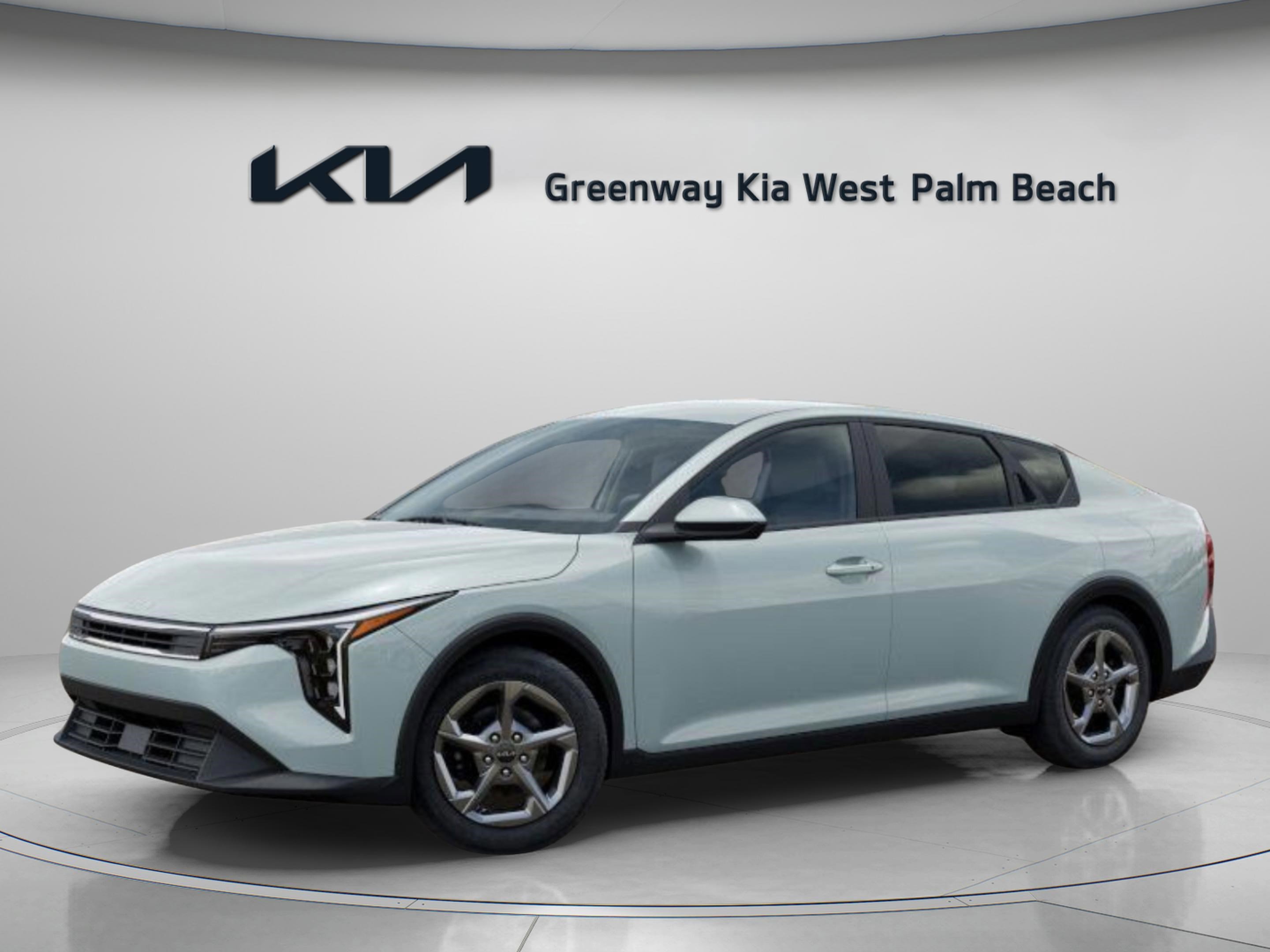 New 2026 Kia K4 LXS image 4