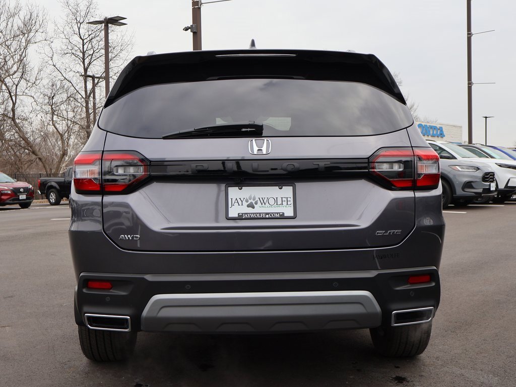 Certified 2025 Honda Pilot Elite image 6