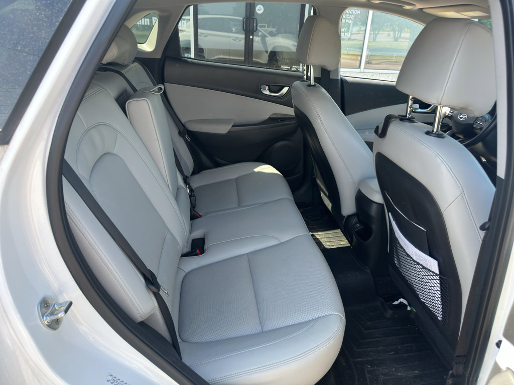 Used 2023 Hyundai Kona Limited AWD/4WD image 13