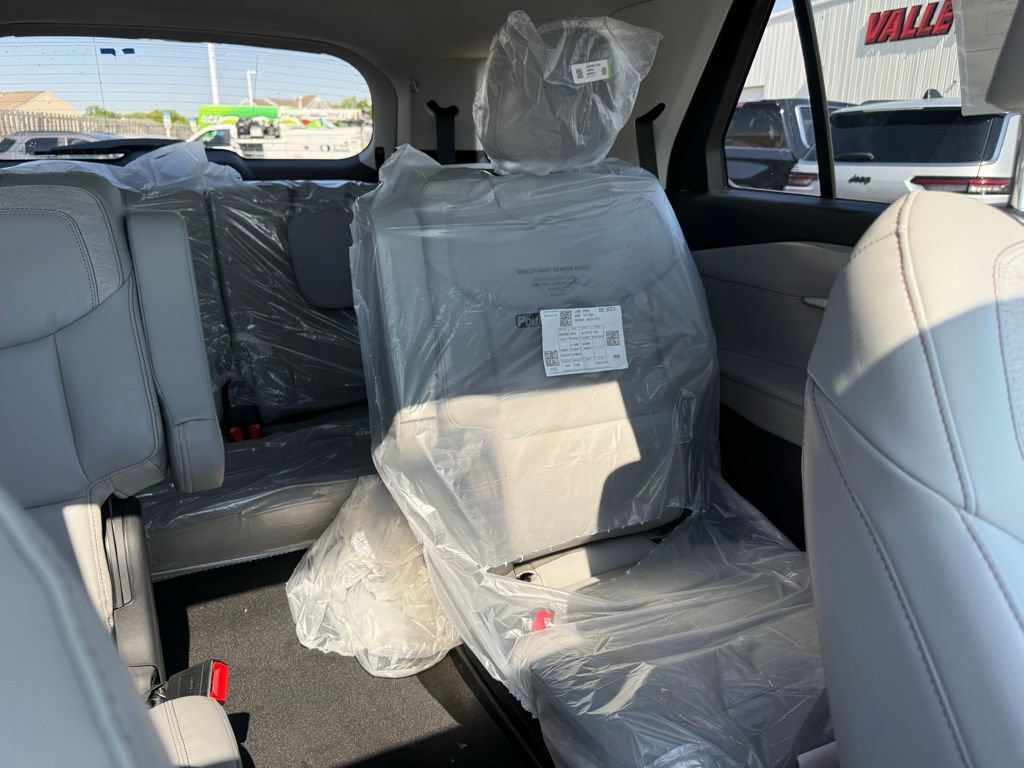 New 2026 Ford Explorer Active w/ Active Comfort Package AWD/4WD image 56