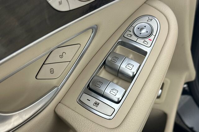 Used 2016 Mercedes-Benz GLC 300 4MATIC image 12