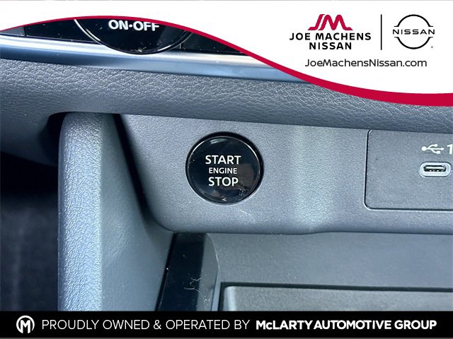 New 2026 Nissan Rogue SV image 25