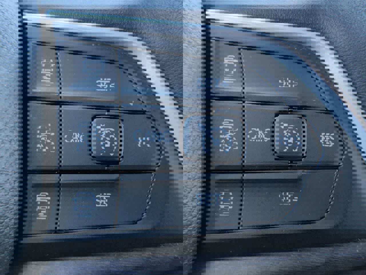 Used 2022 Jeep Grand Cherokee Limited image 24