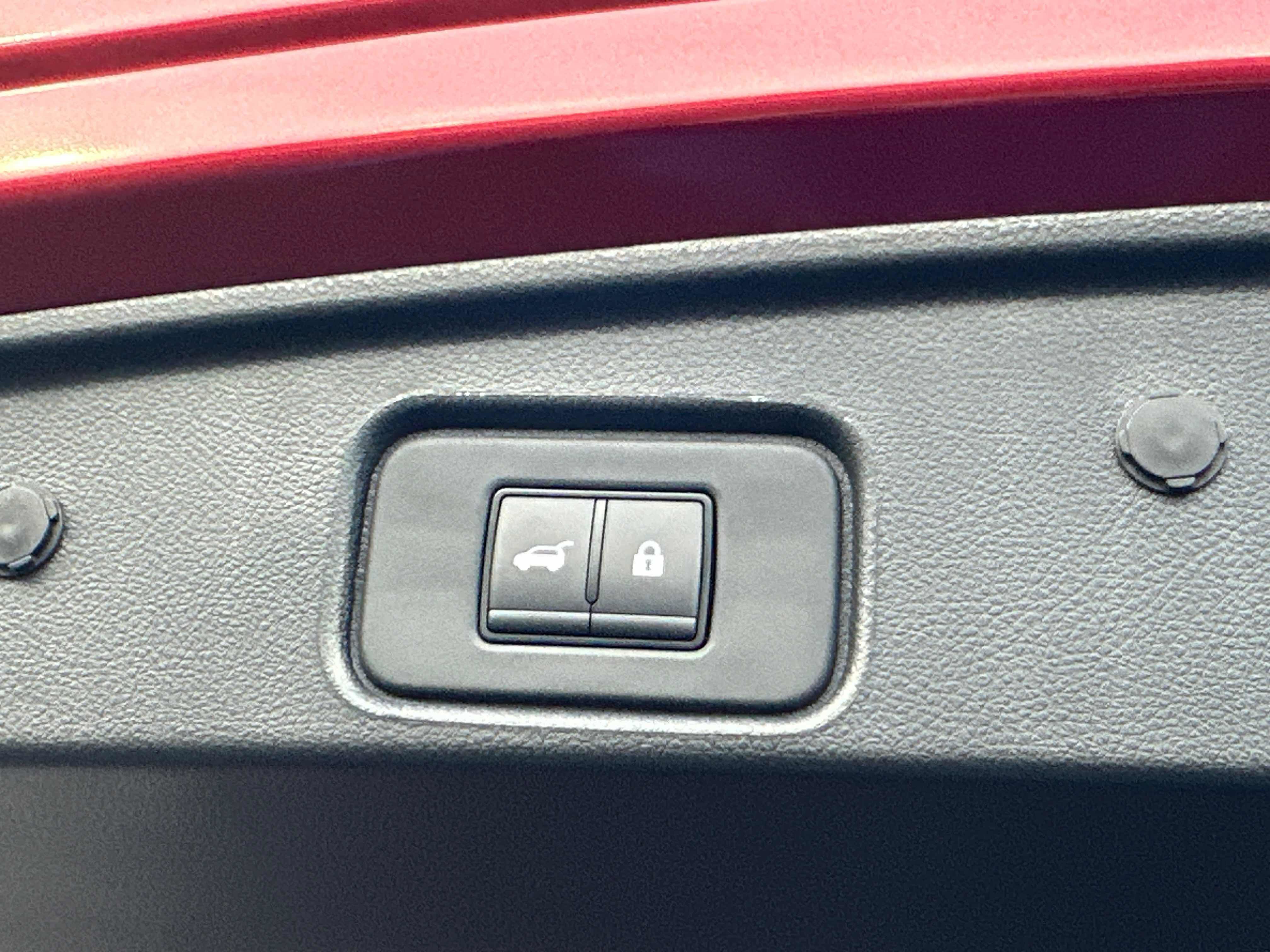 New 2026 Nissan Pathfinder SV AWD/4WD image 16