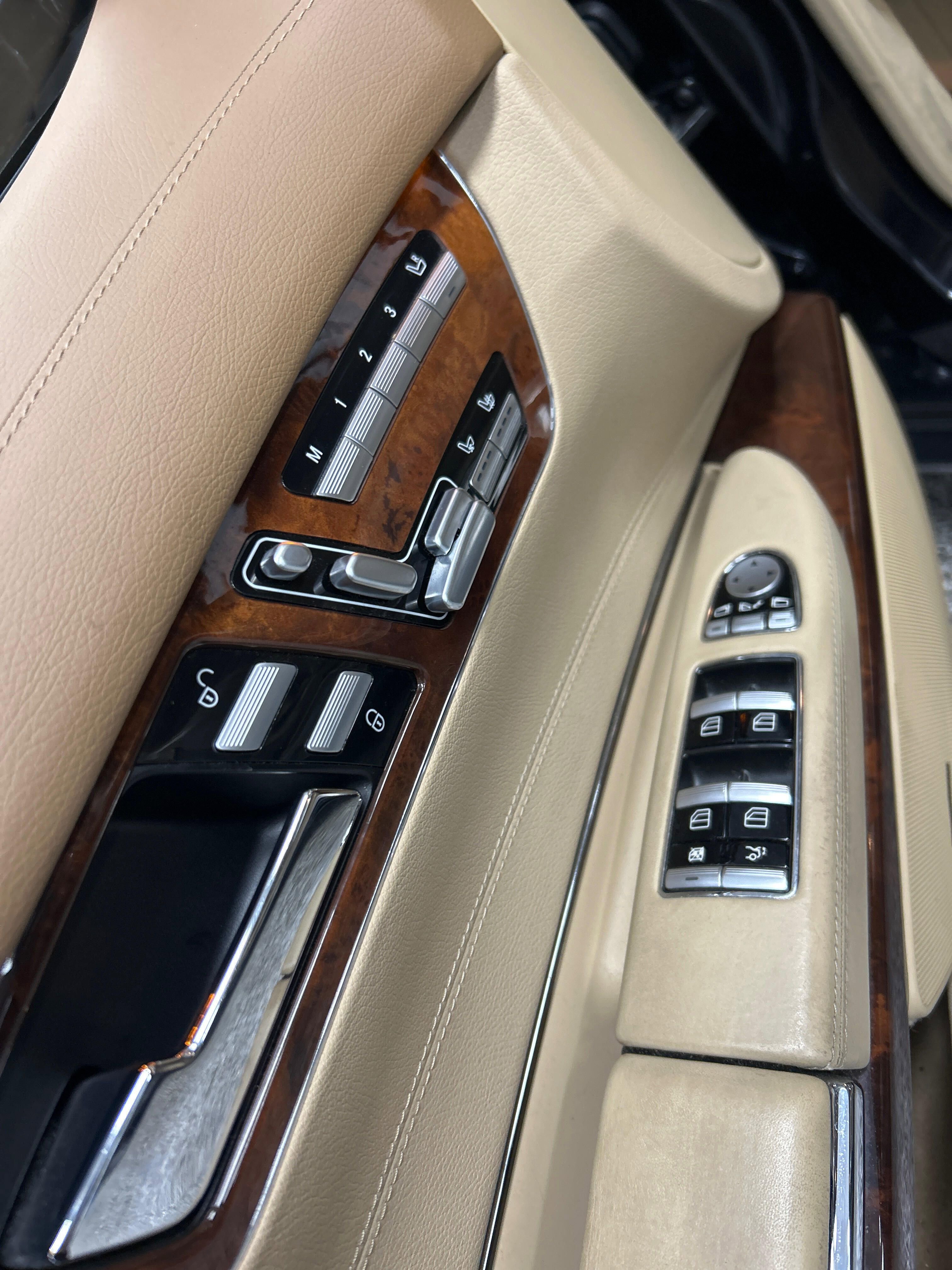 Used 2010 Mercedes-Benz CL 63 AMG image 11