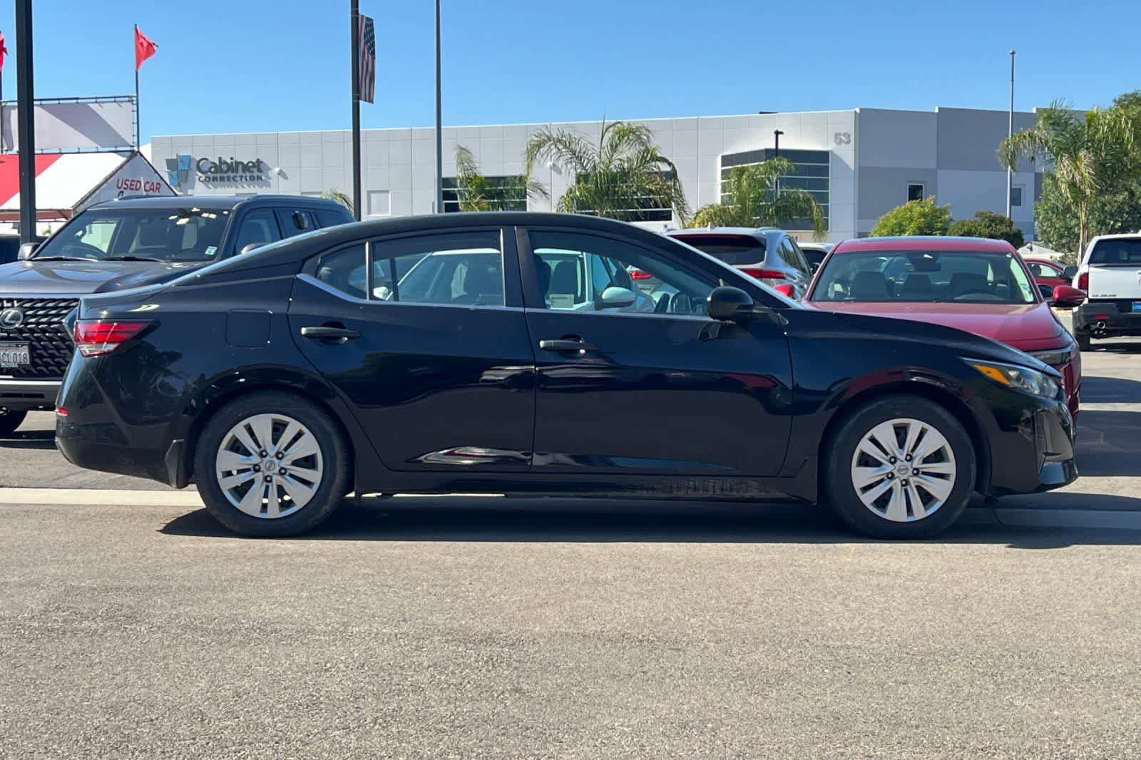 Used 2024 Nissan Sentra S FWD image 9