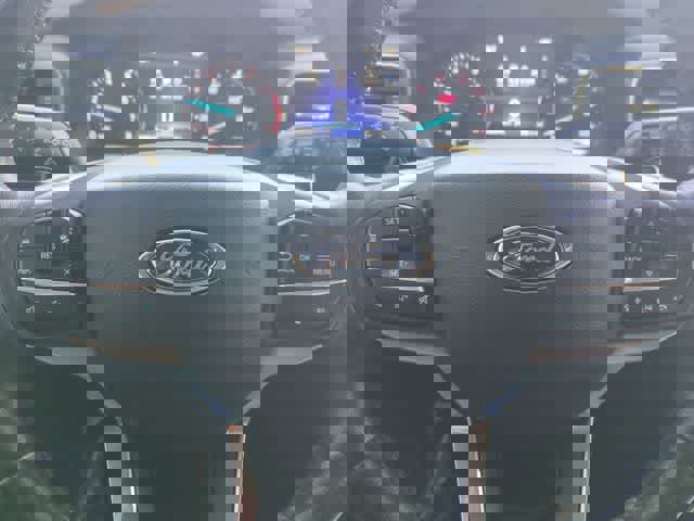 Used 2020 Ford Explorer Limited image 25