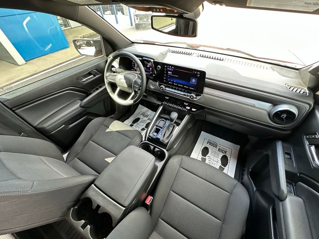 Used 2024 Chevrolet Colorado LT w/ LT Convenience Package II RWD image 14