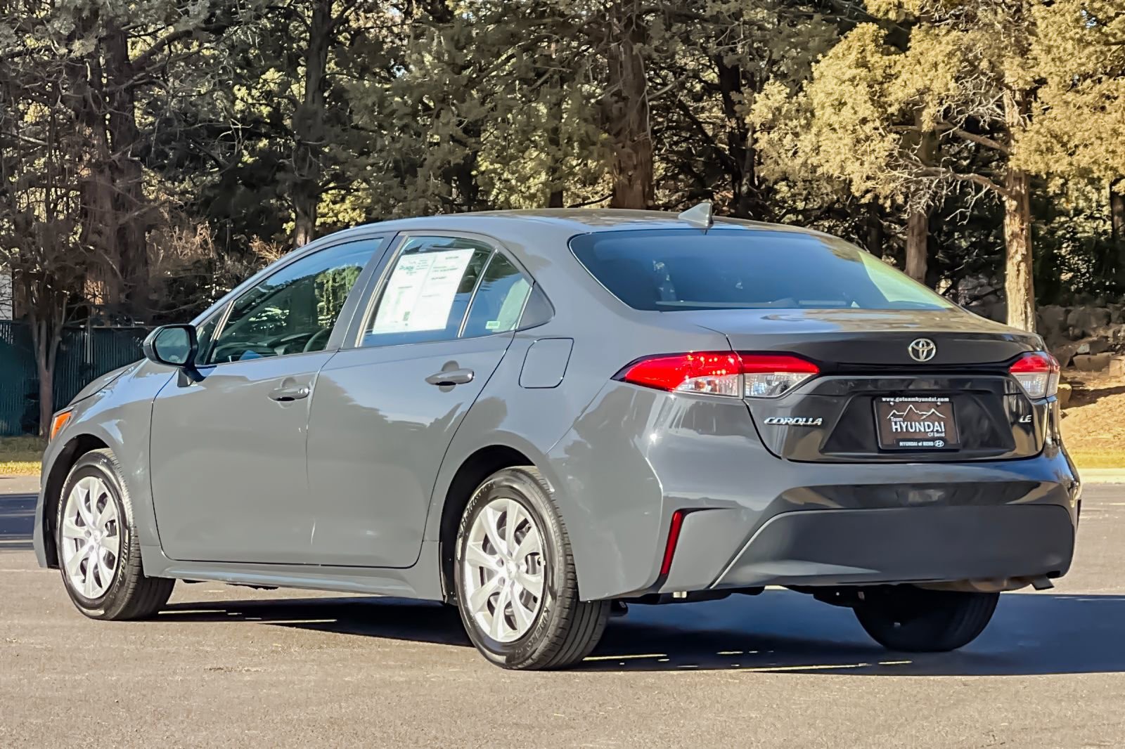 Used 2024 Toyota Corolla LE image 6