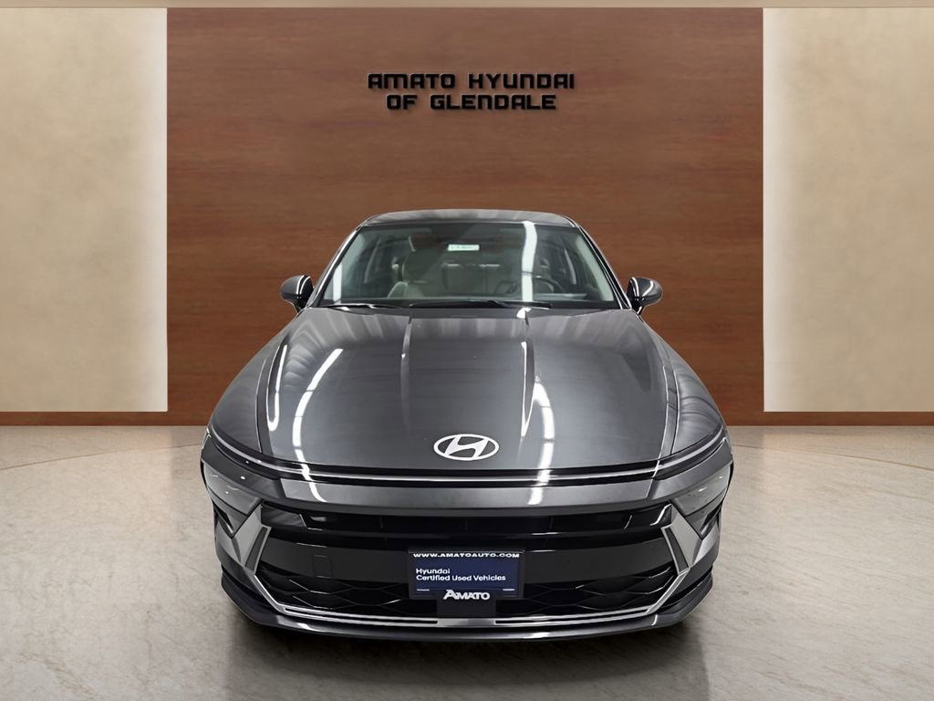 Used 2025 Hyundai Sonata SEL FWD image 9