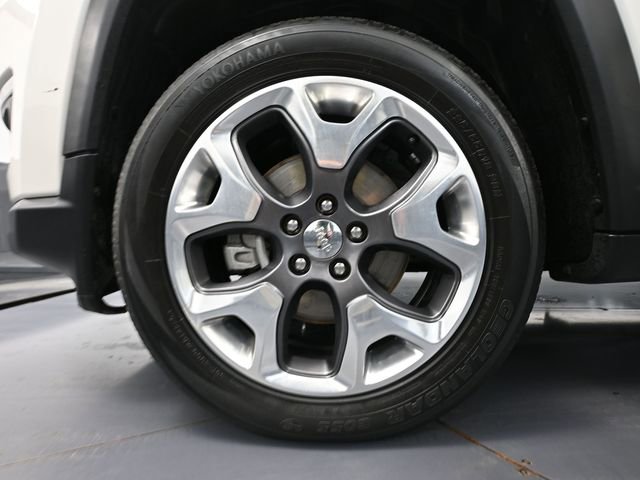 Used 2021 Jeep Compass Limited AWD/4WD image 16