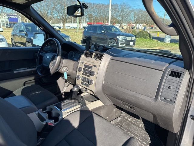 Used 2011 Ford Escape XLT w/ 201A Rapid Spec Order Code image 15