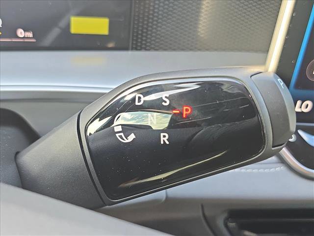 New 2026 Volkswagen Tiguan SE R-Line image 16