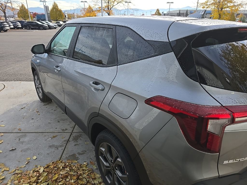 New 2026 Kia Seltos LX image 4