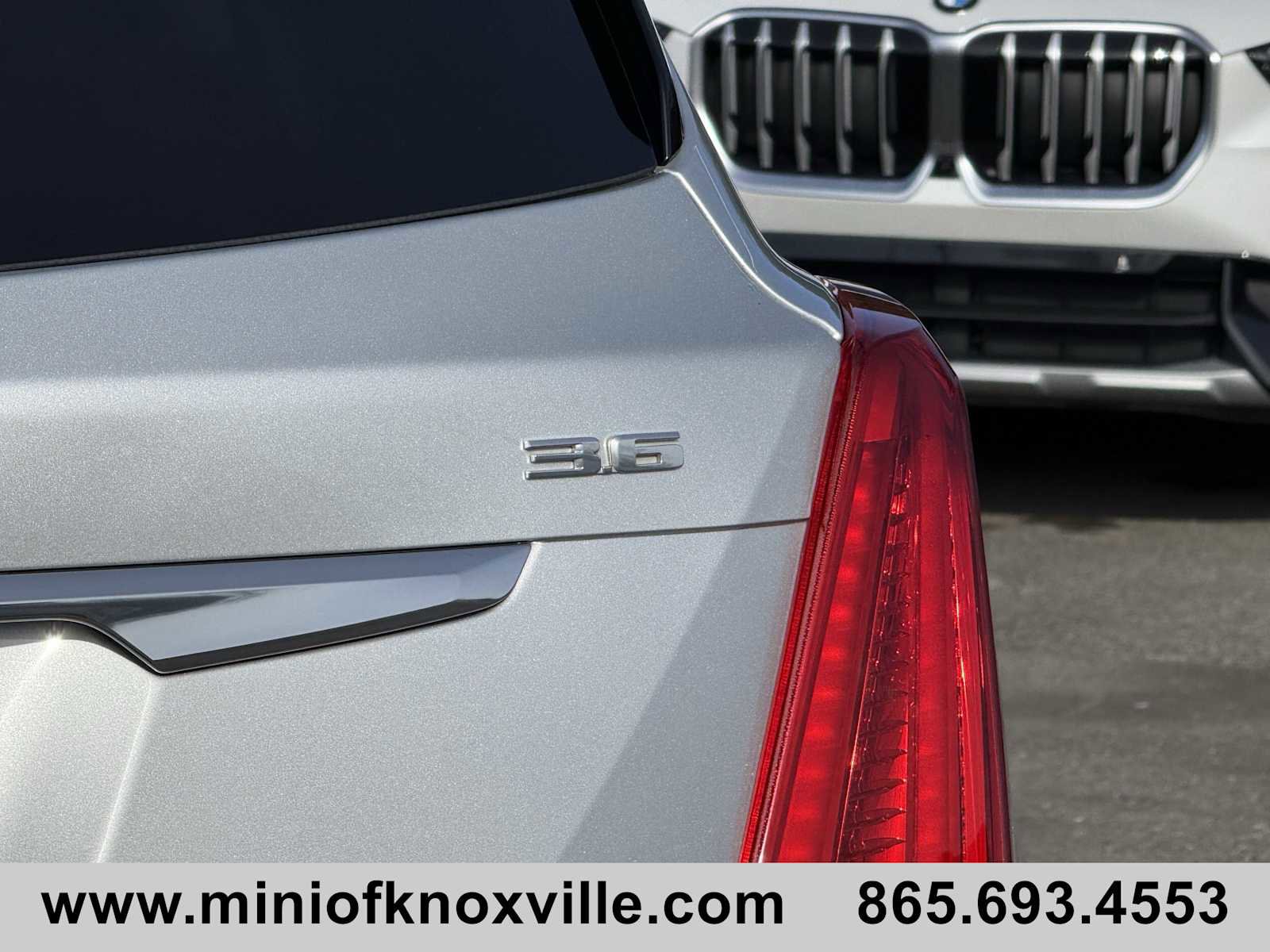 Used 2017 Cadillac XT5 Luxury w/ Driver Awareness Package image 35