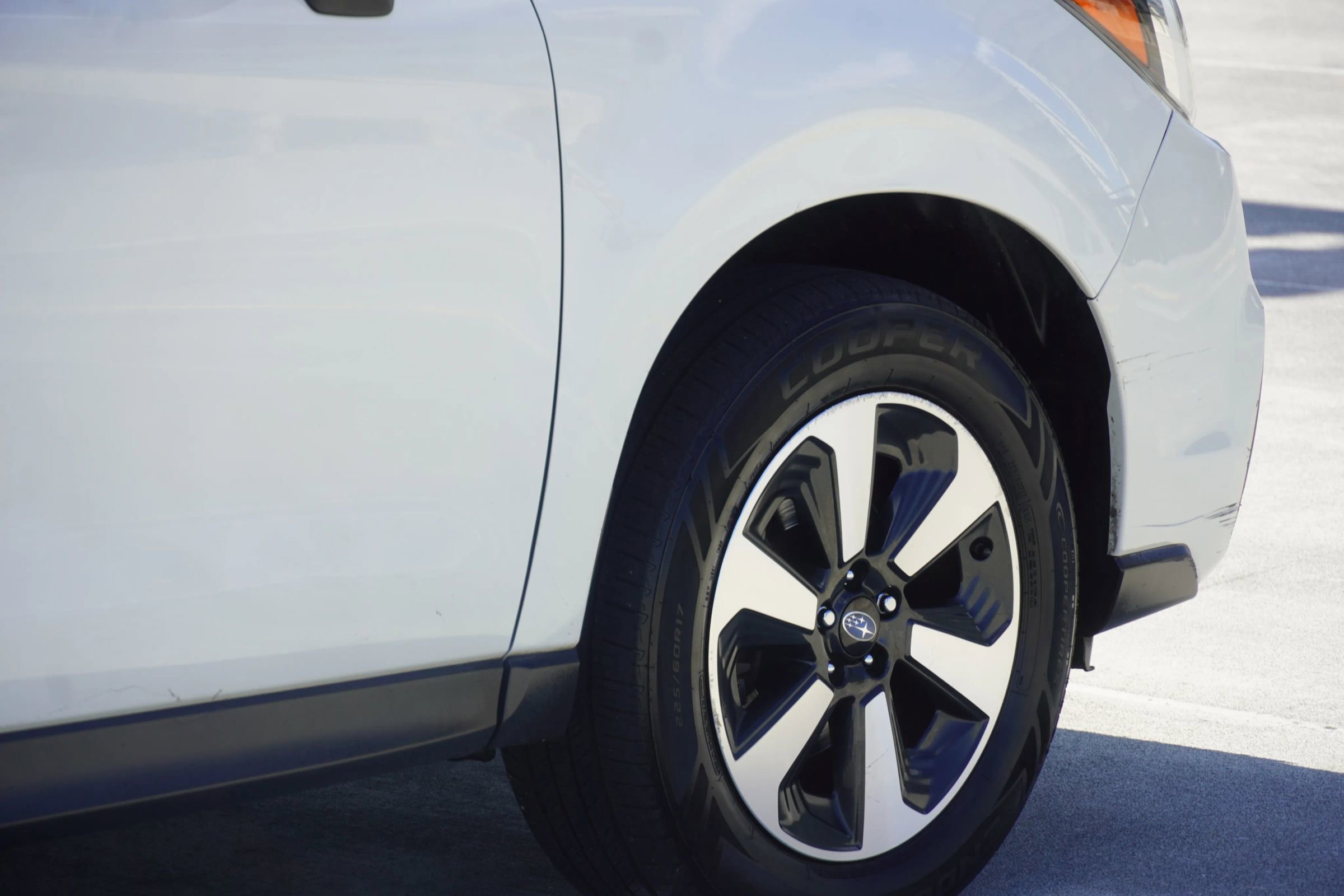 Used 2017 Subaru Forester 2.5i Premium w/ All-Weather Package image 24