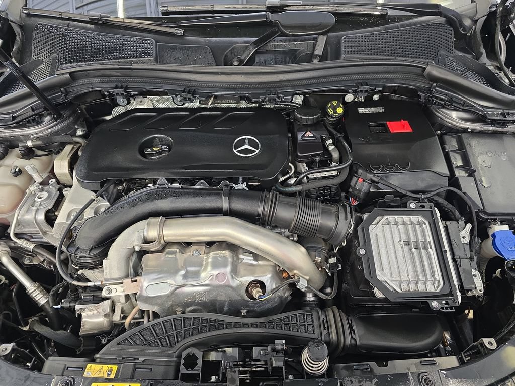 Certified 2024 Mercedes-Benz GLA 250 image 33