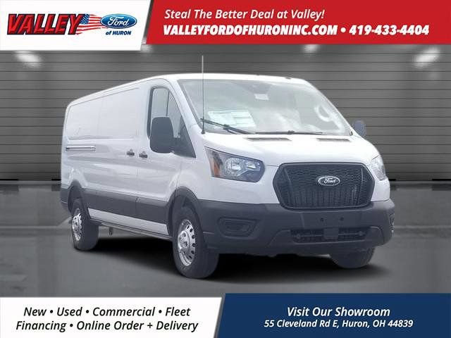 New 2025 Ford Transit 250 Low Roof AWD w/ Load Area Protection Package 360° Tour
