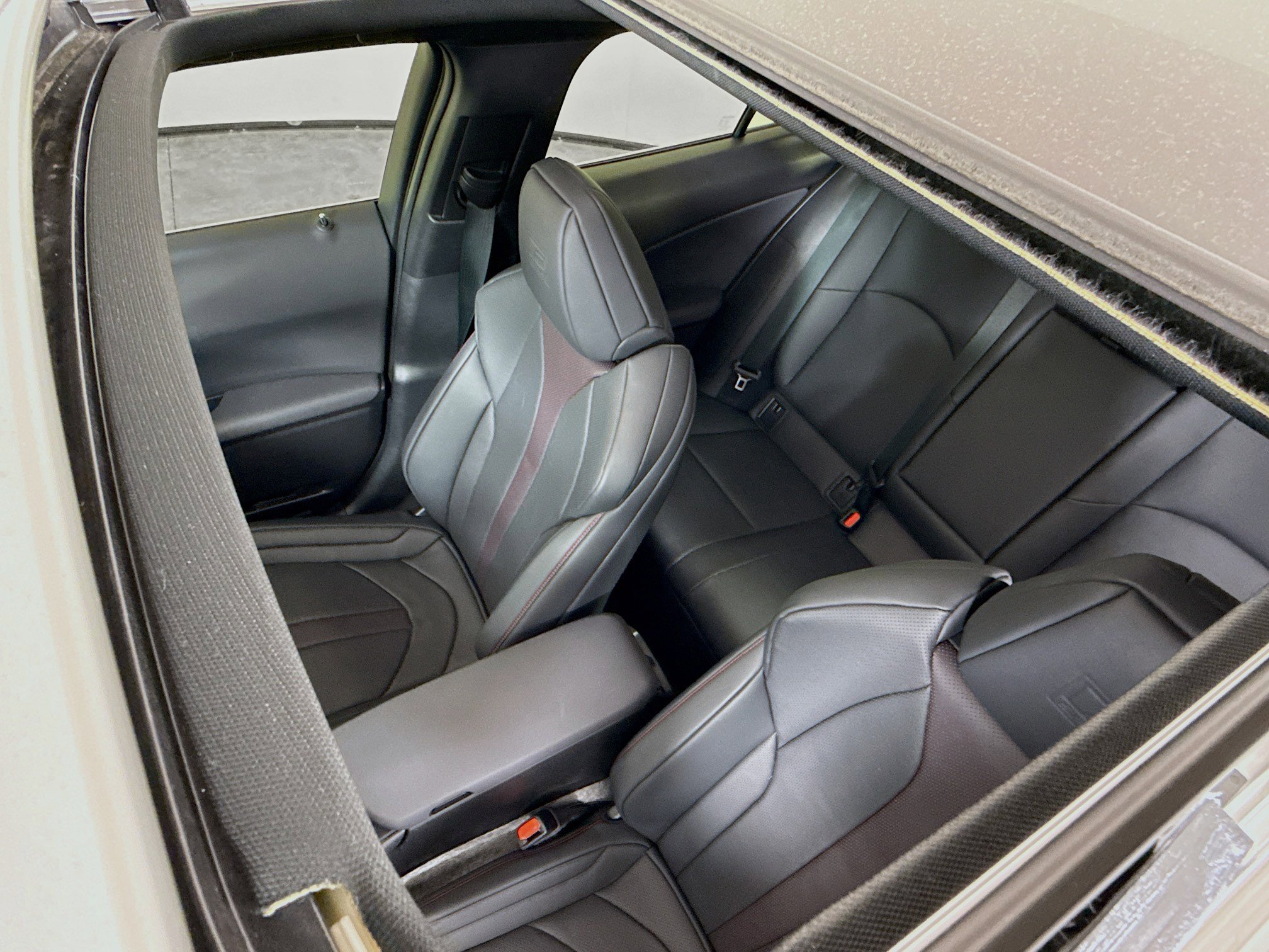 Used 2023 Lexus UX 250h F Sport image 14