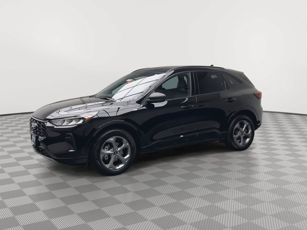 Certified 2023 Ford Escape ST-Line w/ Tech Pack #1 AWD/4WD image 34