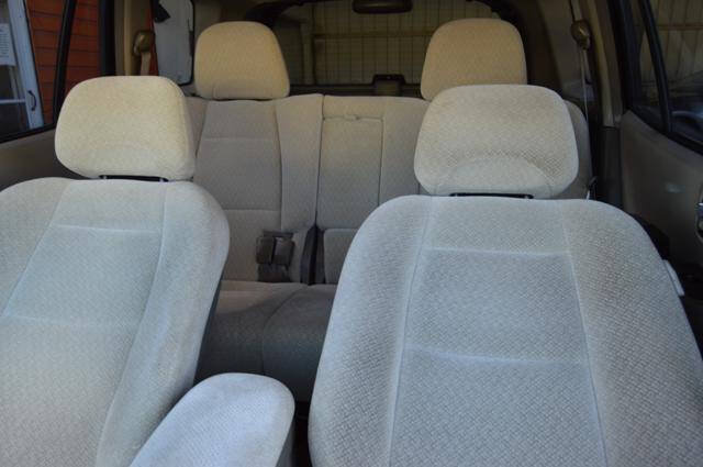 Used 2006 Hyundai Santa Fe GLS FWD image 16