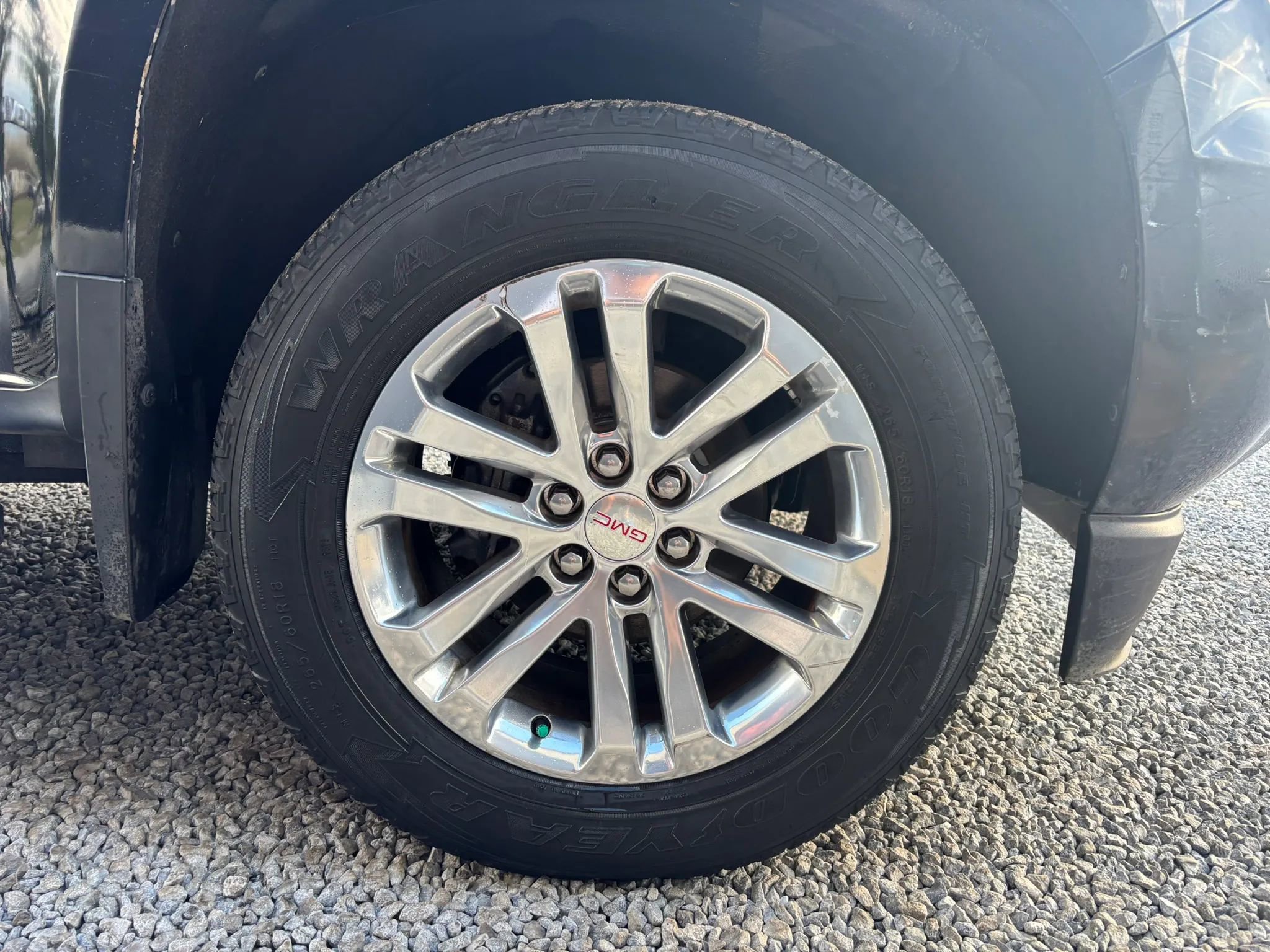 Used 2019 GMC Canyon SLT w/ Driver Alert Package image 8