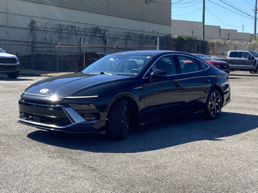 Used 2025 Hyundai Sonata SEL AWD/4WD image 5