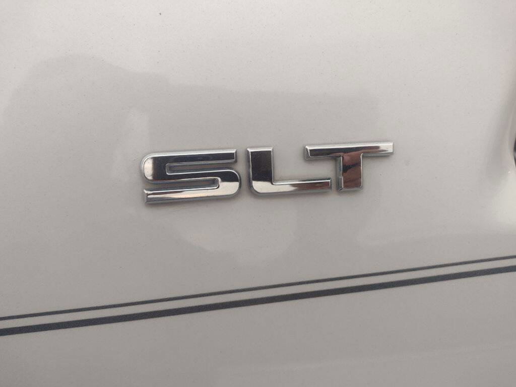 Used 2017 GMC Acadia Limited SLT image 6