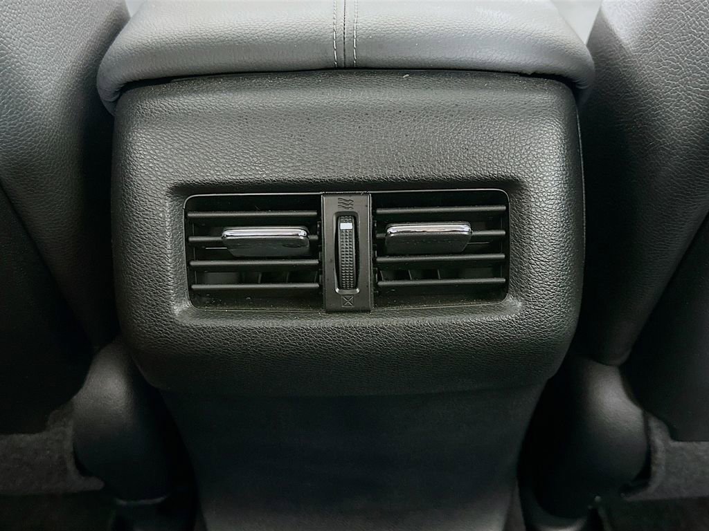 Used 2013 Honda Accord EX-L image 32