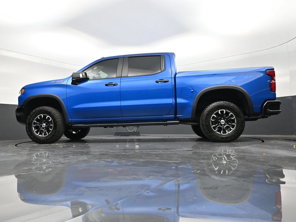 Used 2024 Chevrolet Silverado 1500 ZR2 w/ Technology Package AWD/4WD image 23
