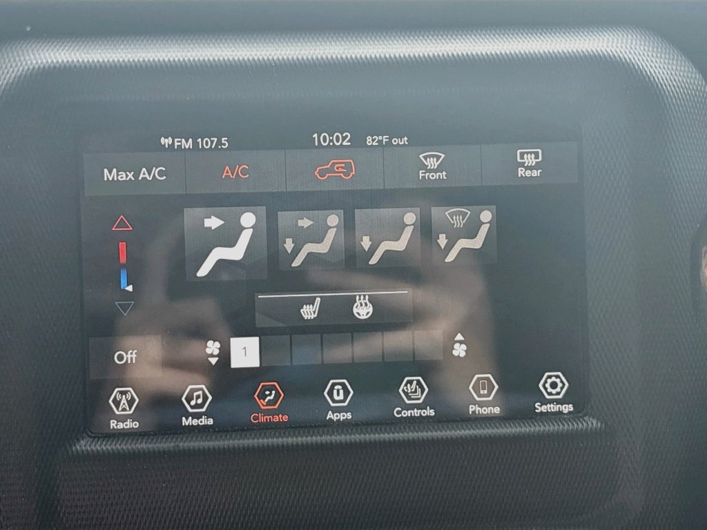 Certified 2022 Jeep Wrangler Unlimited Sport AWD/4WD image 16