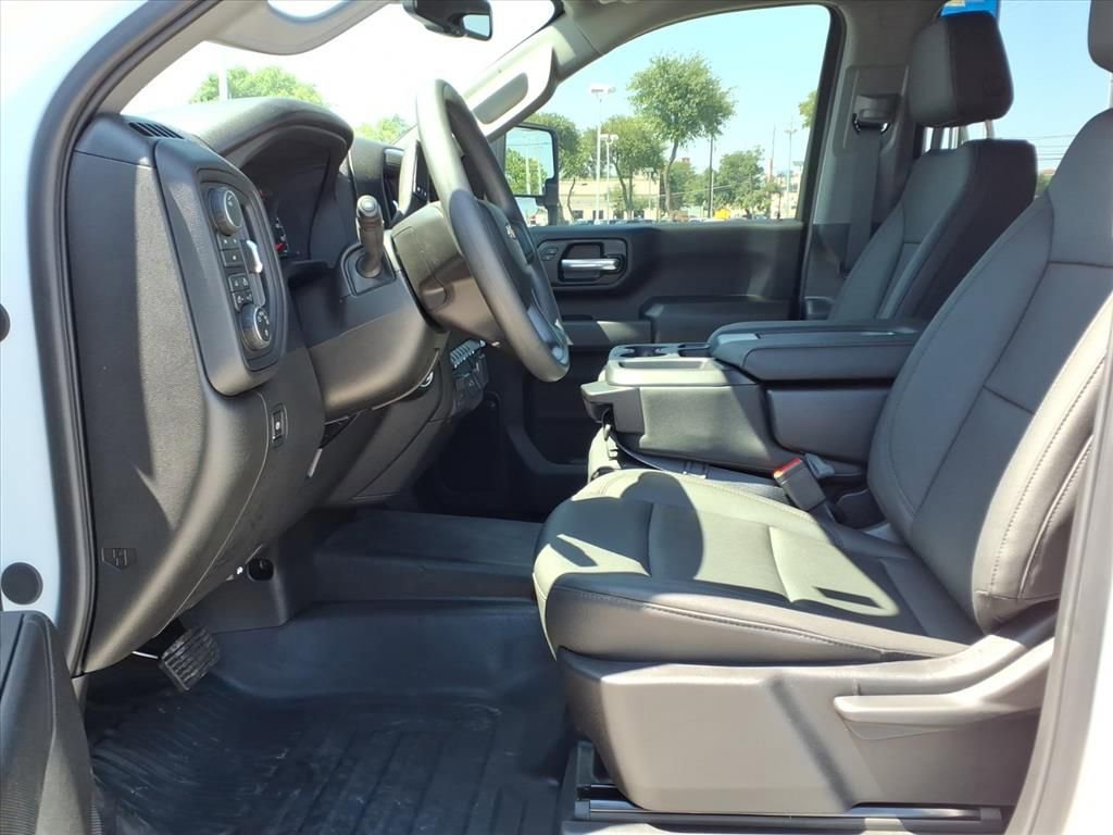 New 2026 Chevrolet Silverado 3500 W/T AWD/4WD image 17
