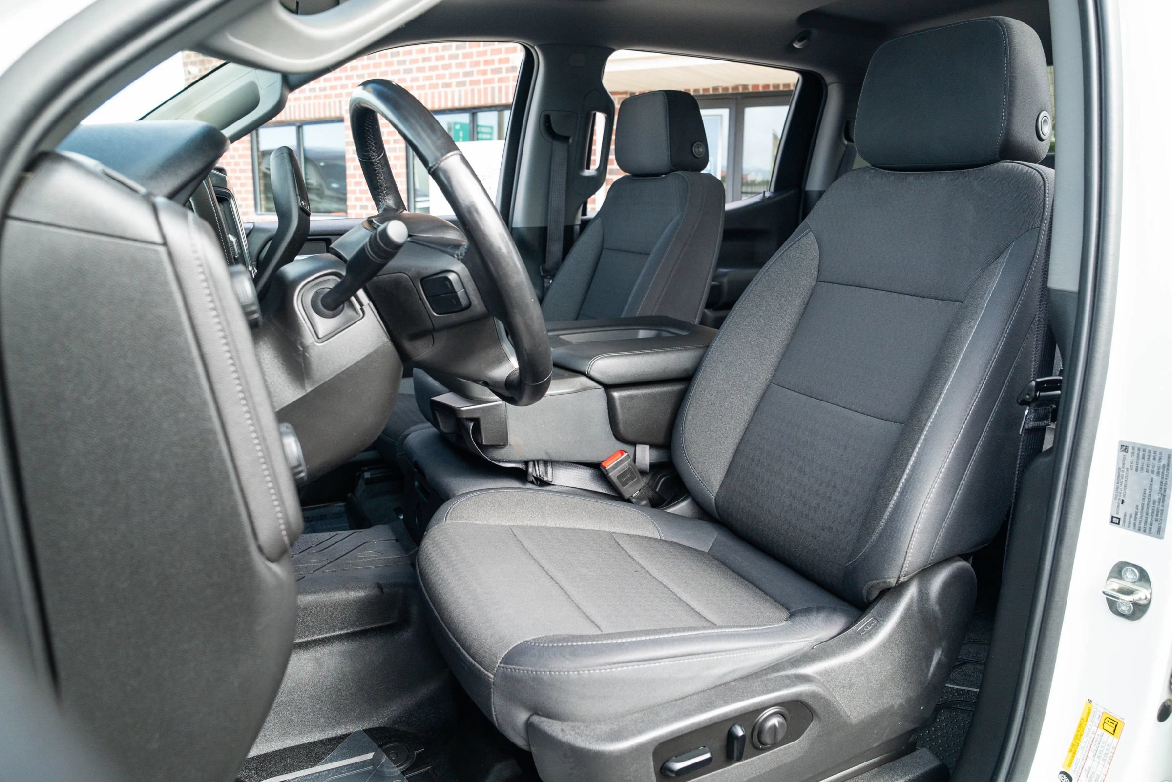 Used 2019 Chevrolet Silverado 1500 LT w/ True North Edition AWD/4WD image 15