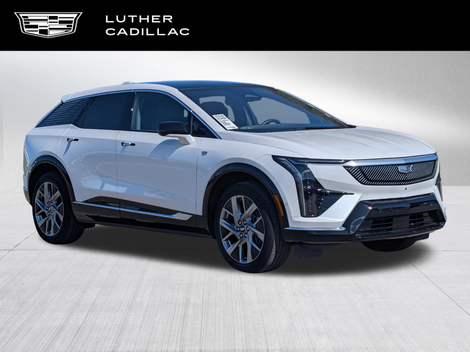 Certified 2025 Cadillac Optiq Luxury 2 w/ LPO, Floor Liner Package