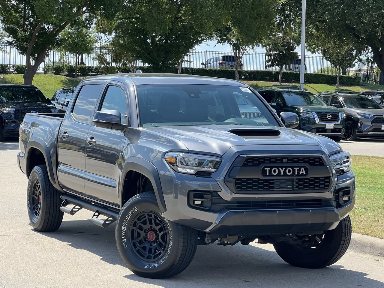 Used 2022 Toyota Tacoma TRD Pro AWD/4WD image 1